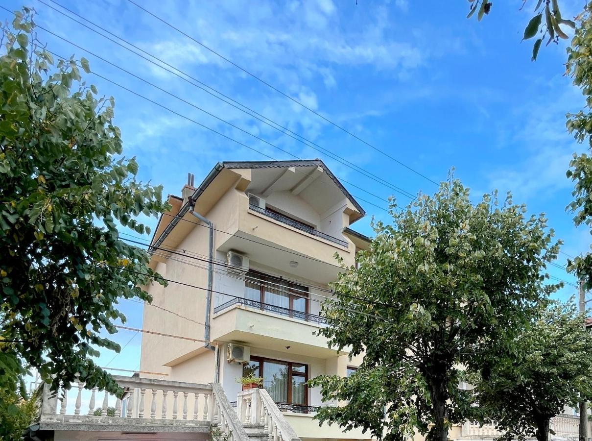 Hotel Zoia Tschernomorez Exterior foto